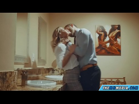 ❤️ Kiedy biuściasta blondynka uwodzi cię w publicznej toalecie ☑ Russian porn at us pl.nomescriativos.top ❤
